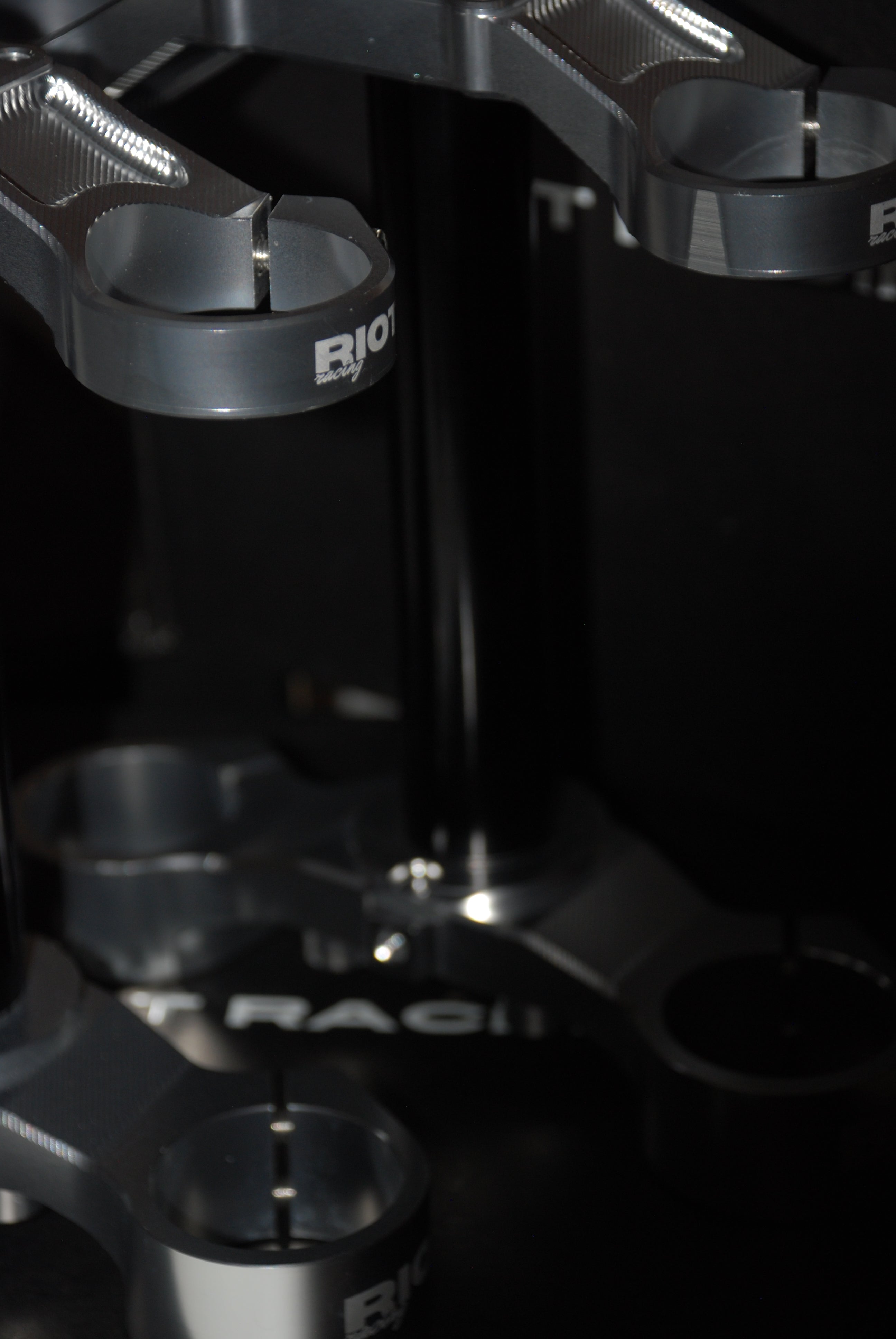 Riot Drop Crown (STOCK SURRON LBX FORKS)