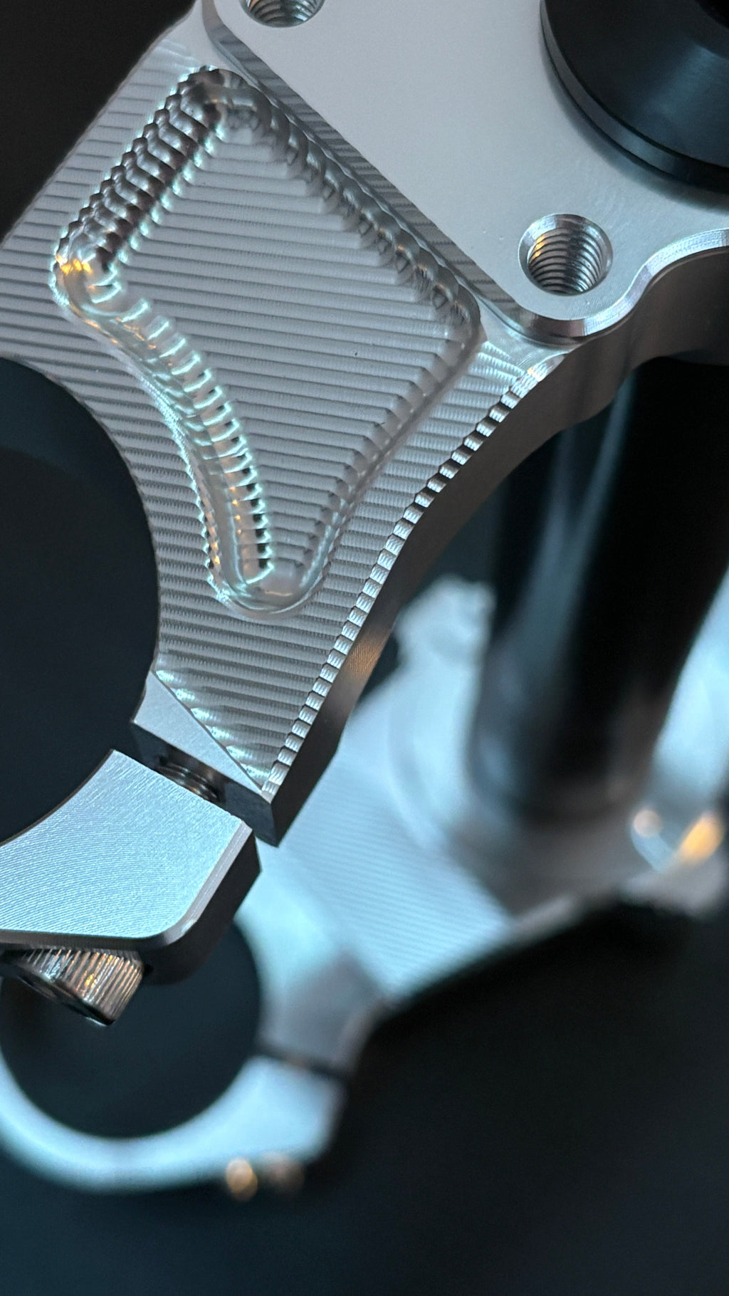 Riot Drop Crown (STOCK SURRON LBX FORKS)